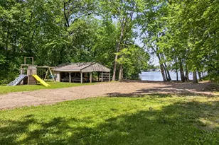 39568 569th St, Zumbro Falls, MN 55991 - Photo 48