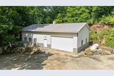 39568 569th Street, Zumbro Falls, MN 55991 - Photo 4
