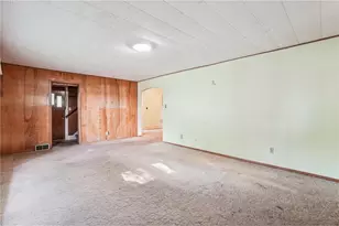 303 Lewis St, River Falls, WI 54022 - Photo 6
