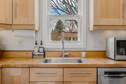 1045 10th Avenue NE, Owatonna, MN 55060 - Photo 6