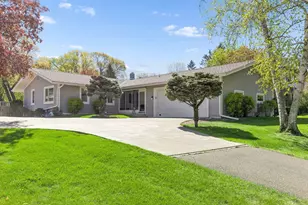 20 Balsam Ln N, Plymouth, MN 55441 - Photo 2