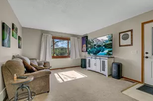231 Crocus Ln, Monticello, MN 55362 - Photo 8