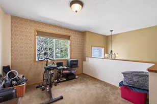 1088 Lovell Ave W, Roseville, MN 55113 - Photo 18