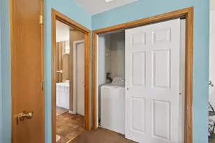 1088 Lovell Ave W, Roseville, MN 55113 - Photo 20