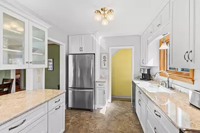 1341 Iowa Avenue W, Falcon Heights, MN 55108 - Photo 4