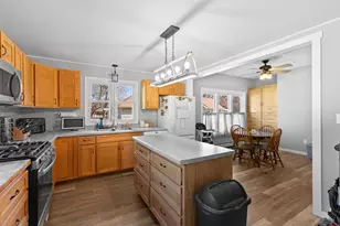 1466 St Charles Ave, Saint Charles, MN 55972 - Photo 10