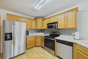 1781 Stone Meadow Blvd, Shakopee, MN 55379 - Photo 8