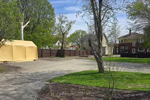 116 E School St, Owatonna, MN 55060 - Photo 10