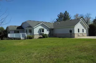 101 Northridge Dr, Kenyon, MN 55946 - Photo 1