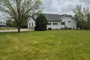 101 Northridge Dr, Kenyon, MN 55946 - Photo 6