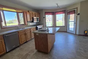 101 Northridge Dr, Kenyon, MN 55946 - Photo 14
