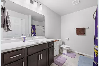 6824 Meadow View Drive S, Fargo, ND 58104 - Photo 20