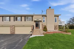 5189 Beachside Dr, Minnetonka, MN 55343 - Photo 1