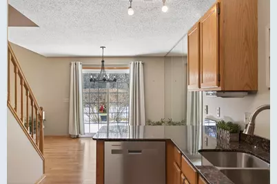 9935 Russell Avenue N #7, Brooklyn Park, MN 55444 - Photo 10
