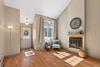 9935 Russell Avenue N #7, Brooklyn Park, MN 55444 - Photo 6
