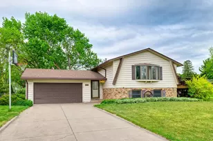 10133 Drew Ave S, Bloomington, MN 55431 - Photo 2
