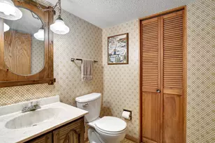 10133 Drew Ave S, Bloomington, MN 55431 - Photo 20
