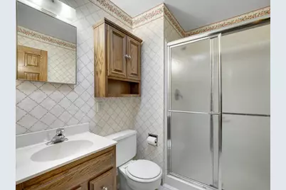 10133 Drew Avenue S, Bloomington, MN 55431 - Photo 12