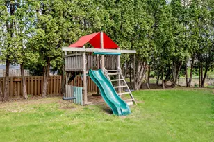 10419 Morris Rd, Bloomington, MN 55437 - Photo 40