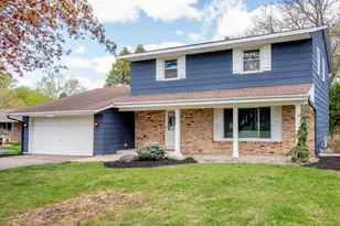 10419 Morris Rd, Bloomington, MN 55437 - Photo 4
