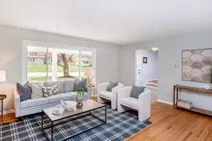 10419 Morris Rd, Bloomington, MN 55437 - Photo 14