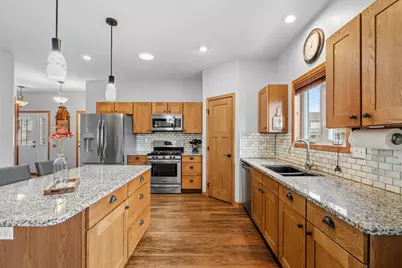 555 Tiffany Lane, Waconia, MN 55387 - Photo 8