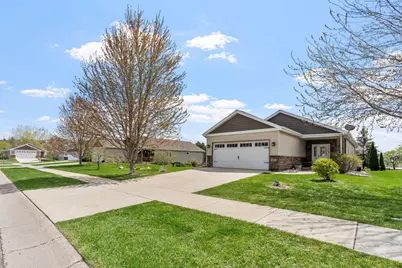 555 Tiffany Lane, Waconia, MN 55387 - Photo 2