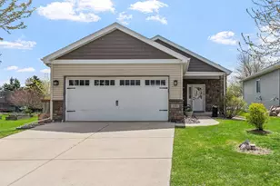 555 Tiffany Ln, Waconia, MN 55387 - Photo 1
