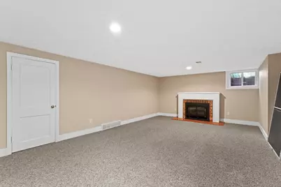 827 10 1/2 Street SW, Rochester, MN 55902 - Photo 30