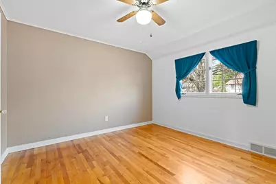 827 10 1/2 Street SW, Rochester, MN 55902 - Photo 22