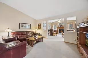 8541 Stratford Ln, Brooklyn Park, MN 55443 - Photo 6
