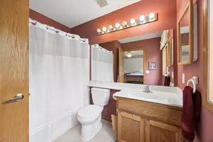 8541 Stratford Ln, Brooklyn Park, MN 55443 - Photo 14