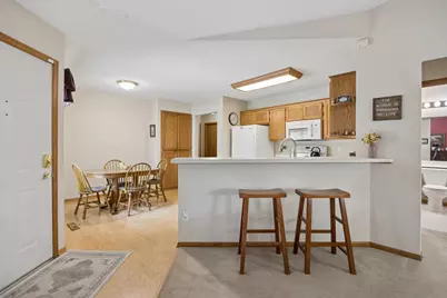 8541 Stratford Lane, Brooklyn Park, MN 55443 - Photo 10