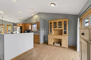 25721 18th St W, Zimmerman, MN 55398 - Photo 4