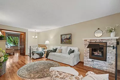 7201 32nd Avenue N, Crystal, MN 55427 - Photo 2