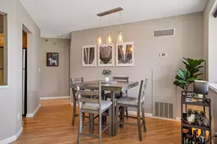 78 10th St E, Saint Paul, MN 55101 - Photo 6