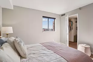 78 10th St E, Saint Paul, MN 55101 - Photo 18