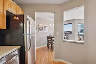 78 10th St E, Saint Paul, MN 55101 - Photo 10