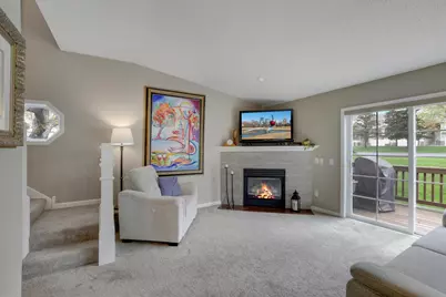 881 Kimberly Lane, Chanhassen, MN 55317 - Photo 10