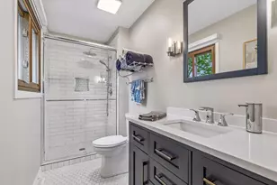 710 Clearbrook Ln, Vadnais Heights, MN 55127 - Photo 22