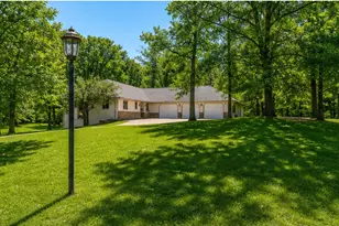 1012 Maple Ridge Ct NW, Bemidji, MN 56601 - Photo 2