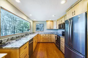 2050 Lake View Dr, Jordan, MN 55352 - Photo 4