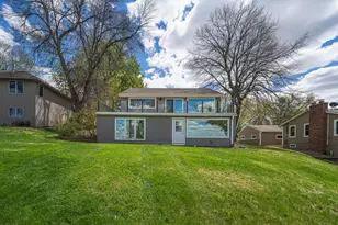 2050 Lake View Dr, Jordan, MN 55352 - Photo 8