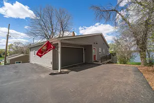 2050 Lake View Dr, Jordan, MN 55352 - Photo 12