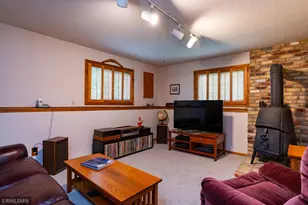 1874 Skillman Ave W, Roseville, MN 55113 - Photo 14