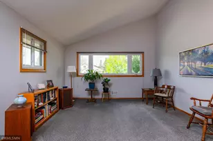 1874 Skillman Ave W, Roseville, MN 55113 - Photo 4