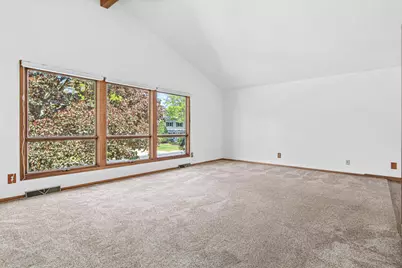 344 Thompson Avenue W, West Saint Paul, MN 55118 - Photo 4