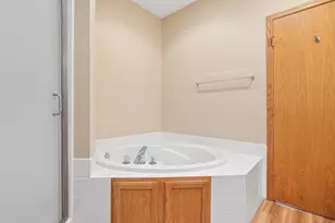 8903 Preserve Trail, Savage, MN 55378 - Photo 20