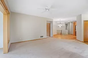 8903 Preserve Trail, Savage, MN 55378 - Photo 8
