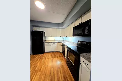 2455 Londin Lane E #117, Maplewood, MN 55119 - Photo 8